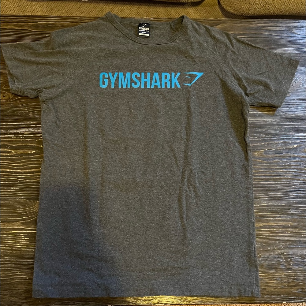 GYMSHARK T-SHIRT
